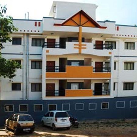 The Tavern Bed and Breakfast Bangalore Buitenkant foto