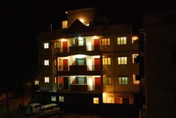 The Tavern Bed and Breakfast Bangalore Buitenkant foto